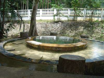 อุทยานบ่อน้ำร้อน ตำบลวังหิน